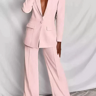 WW - Elegantes Ensemble bestehend aus einem edlen Blazer und einer eleganten Hose