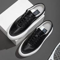 WW | Premium Leder Sneakers Mit Weißer Sohle