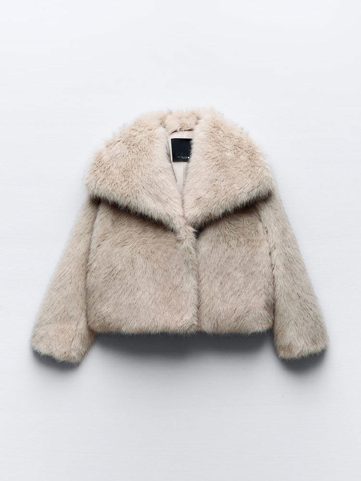 W&W Mode | Warme Pelzjacke für Damen im stilvollen Design