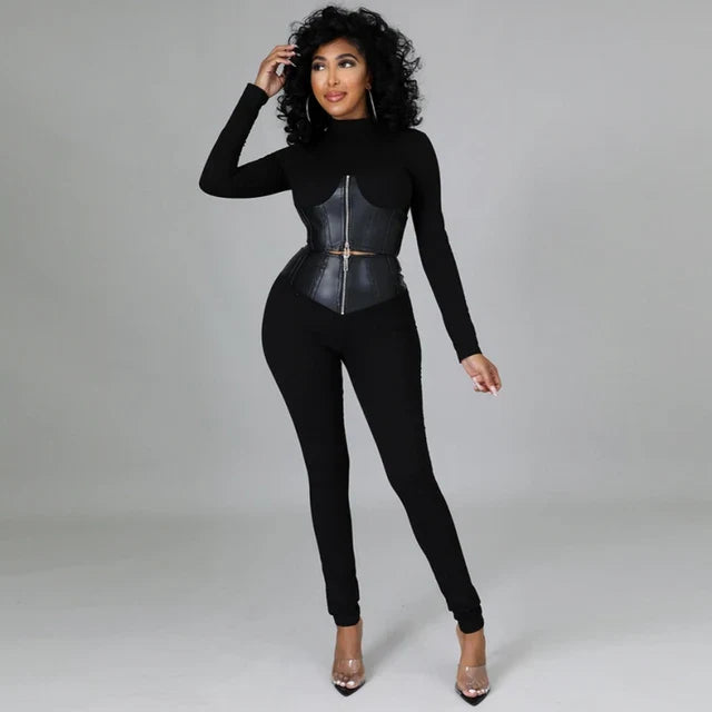 WW | Zweiteiliges Set mit Kurzem Kunstleder-Korsett und High-Waist-Hose