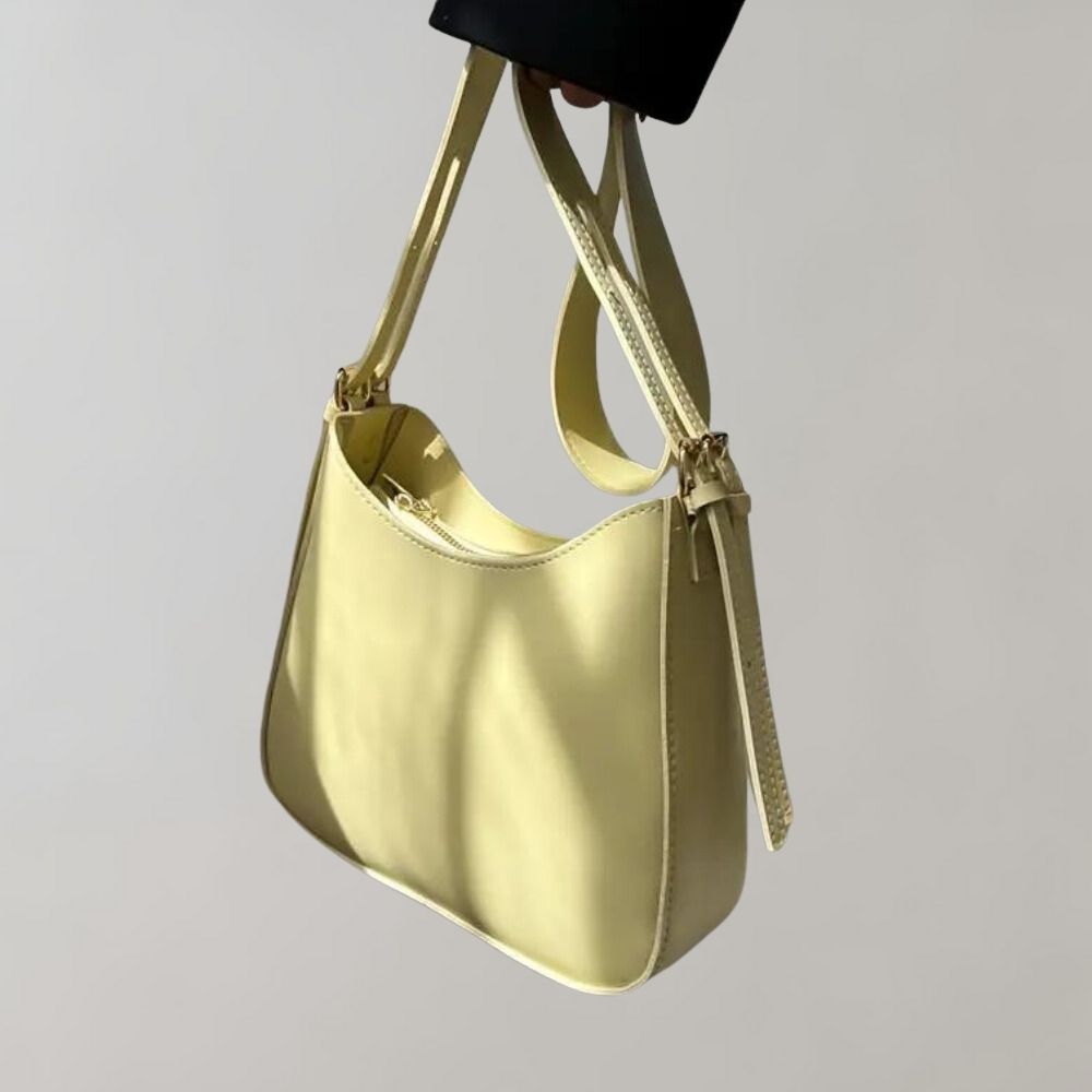 Kleine Schultertasche aus Kunstleder mit Reißverschluss