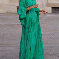 WW | Elegantes Maxikleid mit Glockenärmeln