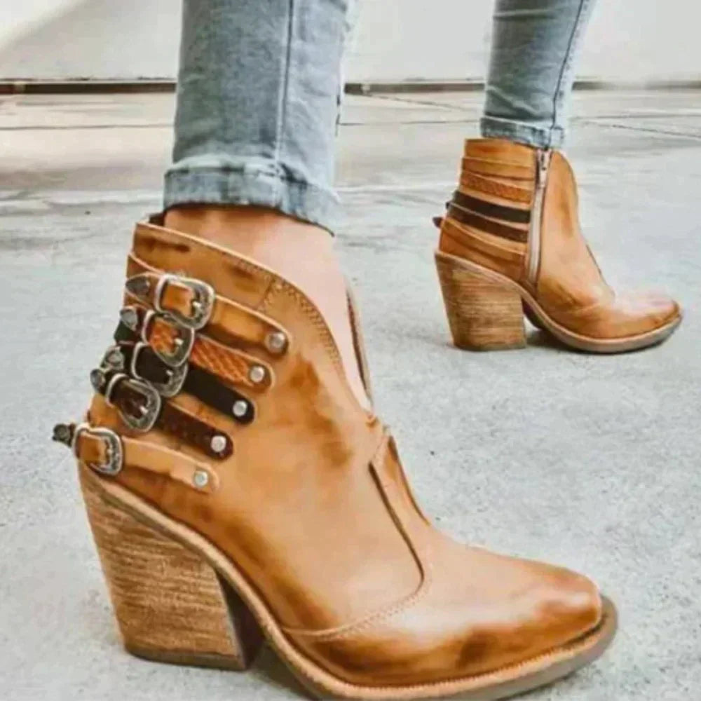 W&W Mode - Markante Biker Stiefeletten mit Nietenbesatz Robuste Schnallen-Optik