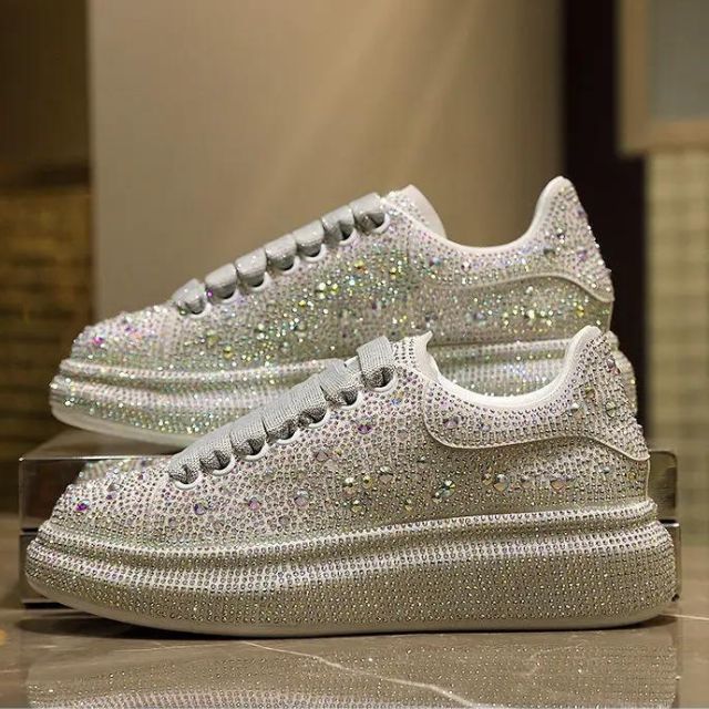 WW | Luxus Sportschuhe mit Kristallen