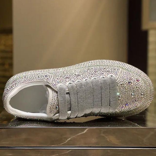 WW | Luxus Sportschuhe mit Kristallen