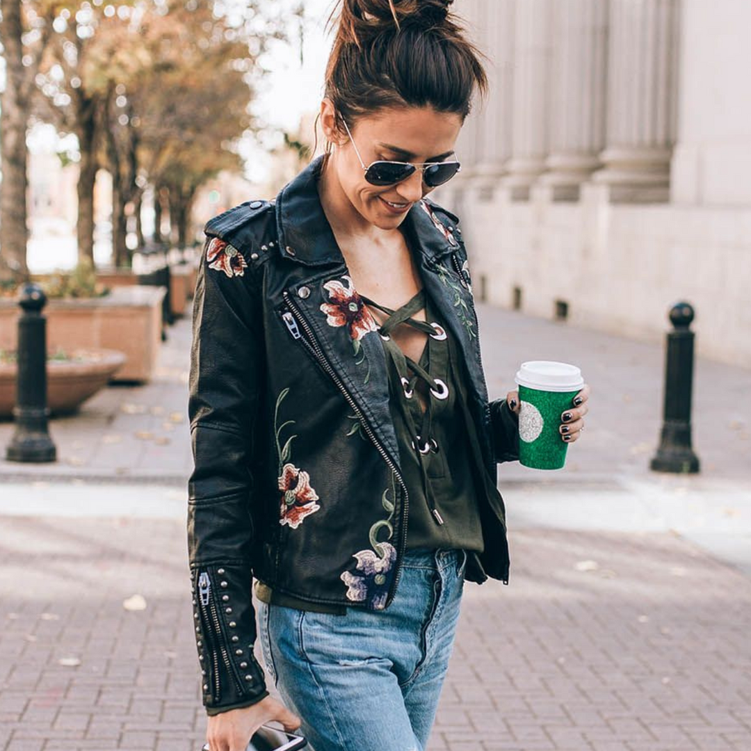 W&W Mode | Stilvolle Blütenblumenjacke für Damen