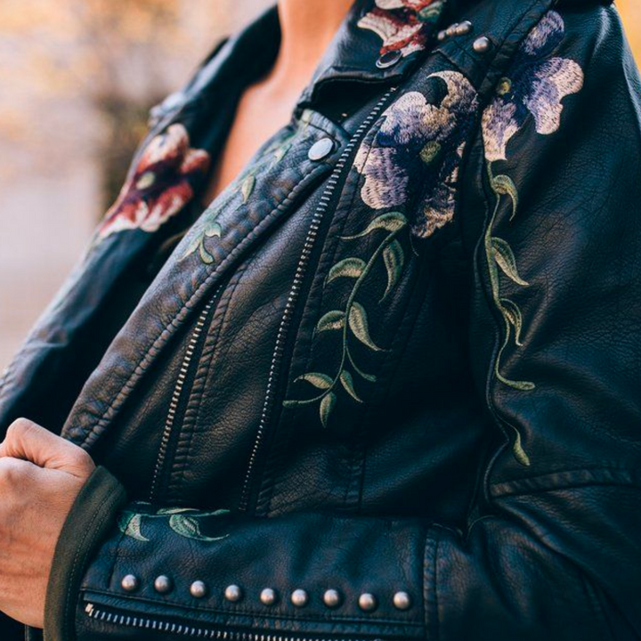 W&W Mode | Stilvolle Blütenblumenjacke für Damen