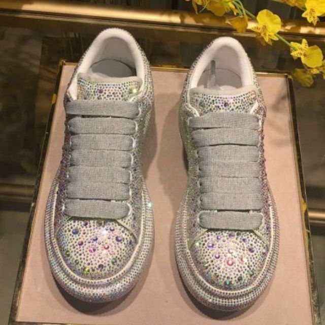 WW | Luxus Sportschuhe mit Kristallen