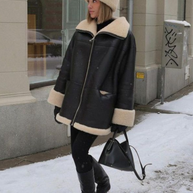 Modische Lederjacke