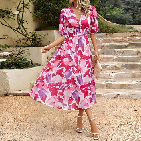 WW Floral Kleid | Modernes elegantes Maxikleid mit V-Ausschnitt und Blumen