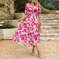 WW Floral Kleid | Modernes elegantes Maxikleid mit V-Ausschnitt und Blumen