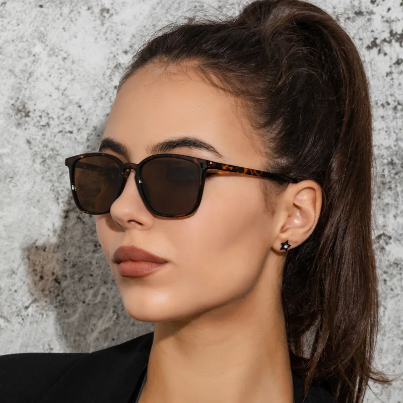 W&W Mode | Weinlese Quadratische Damen Sonnenbrille