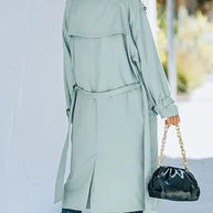 Klassischer Revers Langer Trenchcoat Winddichter Mantel mit Gürtel