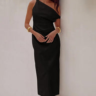 Leinenkleid mit schräger Schulter