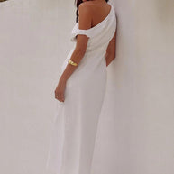 Leinenkleid mit schräger Schulter