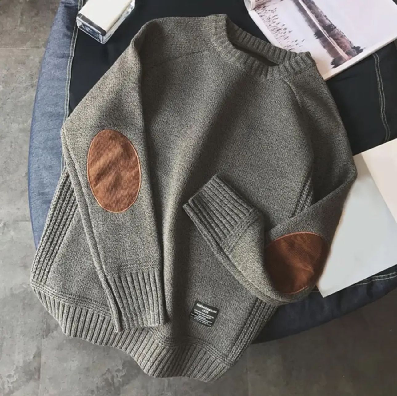 WW | Pullover mit zeitlosem Ellbogenpatch