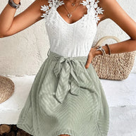 WW | Sommerkleid Ohne Ärmel mit Spitzen-Ausschnitt Elegantes Maxi A-Linie mit Spitzen-Details, Schleife und Leichtem Material