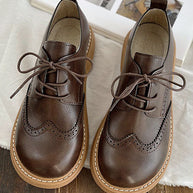 WW | Oxford-Schuhe im Brogue-Stil mit breiter Zehenbox