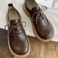WW | Oxford-Schuhe im Brogue-Stil mit breiter Zehenbox