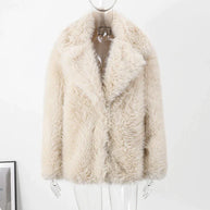 WW | Noble Damen Pelzmantel mit zeitloser Eleganz - Winter 2024