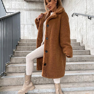 FrostGlamour: - Langer Wintermantel aus feiner Wolle mit Knöpfen