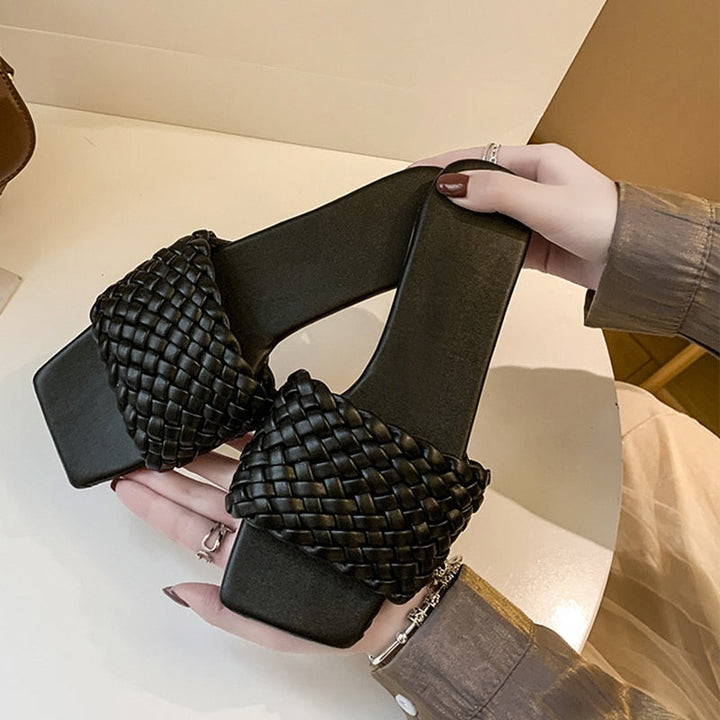 W&W Mode | Too Far To Care Sandalen