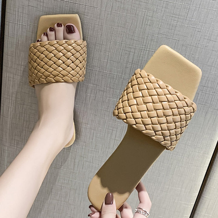 W&W Mode | Too Far To Care Sandalen
