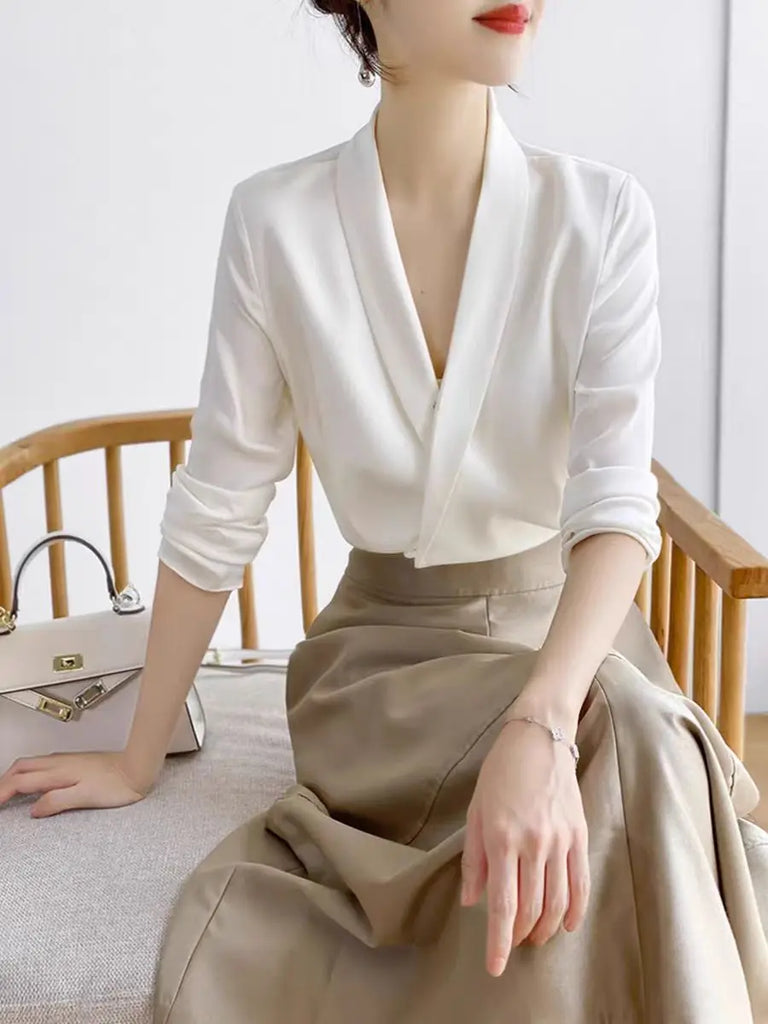 WW | Satin V-ausschnitt Bluse