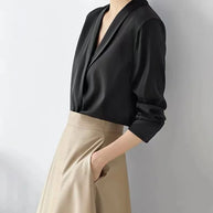 Satin V-Ausschnitt Bluse
