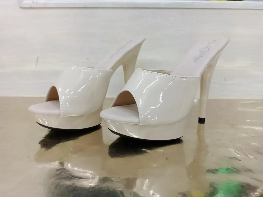 WW | Lackleder High Heel Sandalen