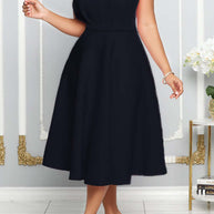 WW | One Shoulder Midi Kleid Elegante A-linie Passform Skulpturierte Details Festliche Kleidung