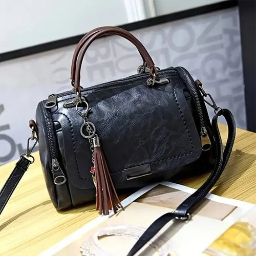 WW – Damen-Schultertasche mit Quasten-Dekor: großes Fassungsvermögen, modisches Design