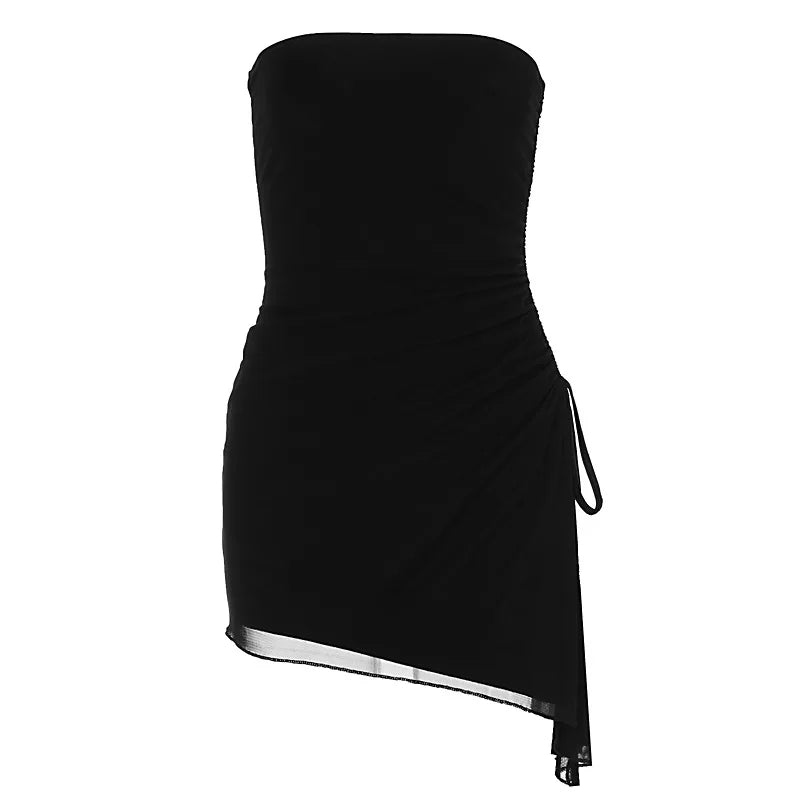 Trägerloses Mini-Kleid