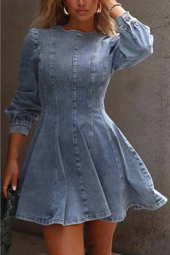 WW | Fade Into You Denim Prinzessinnenlinie Rückenreißverschluss Flare Stretch Mini Kleid