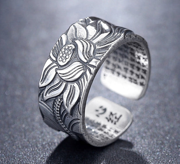WW | Silberner Lotus Sutra Ring