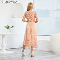 WW - Midikleid mit Pailletten