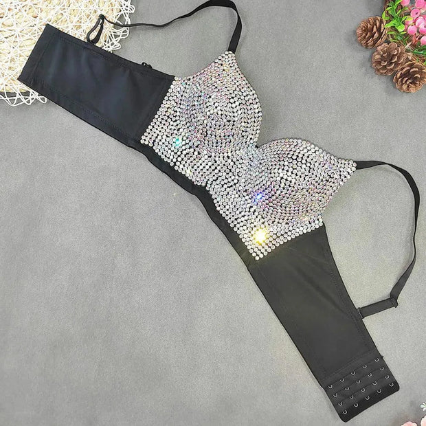 WW | Top sexy mit V-Ausschnitt im Bustier-Stil mit leichten Diamanten