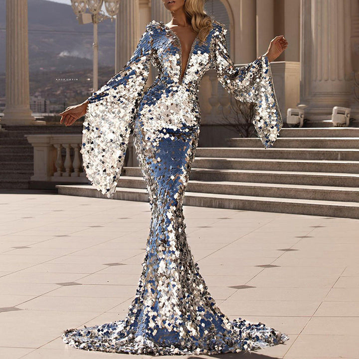 Bezauberndes Pailletten-Abendkleid mit Silber-Cover für Partys | W&W Mode