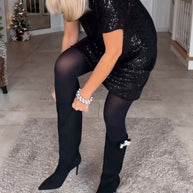 WW | Kurzarmkleid mit Rundhalsausschnitt und Pailletten