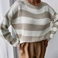Bequemer gestreifter Pullover