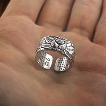 WW | Silberner Lotus Sutra Ring