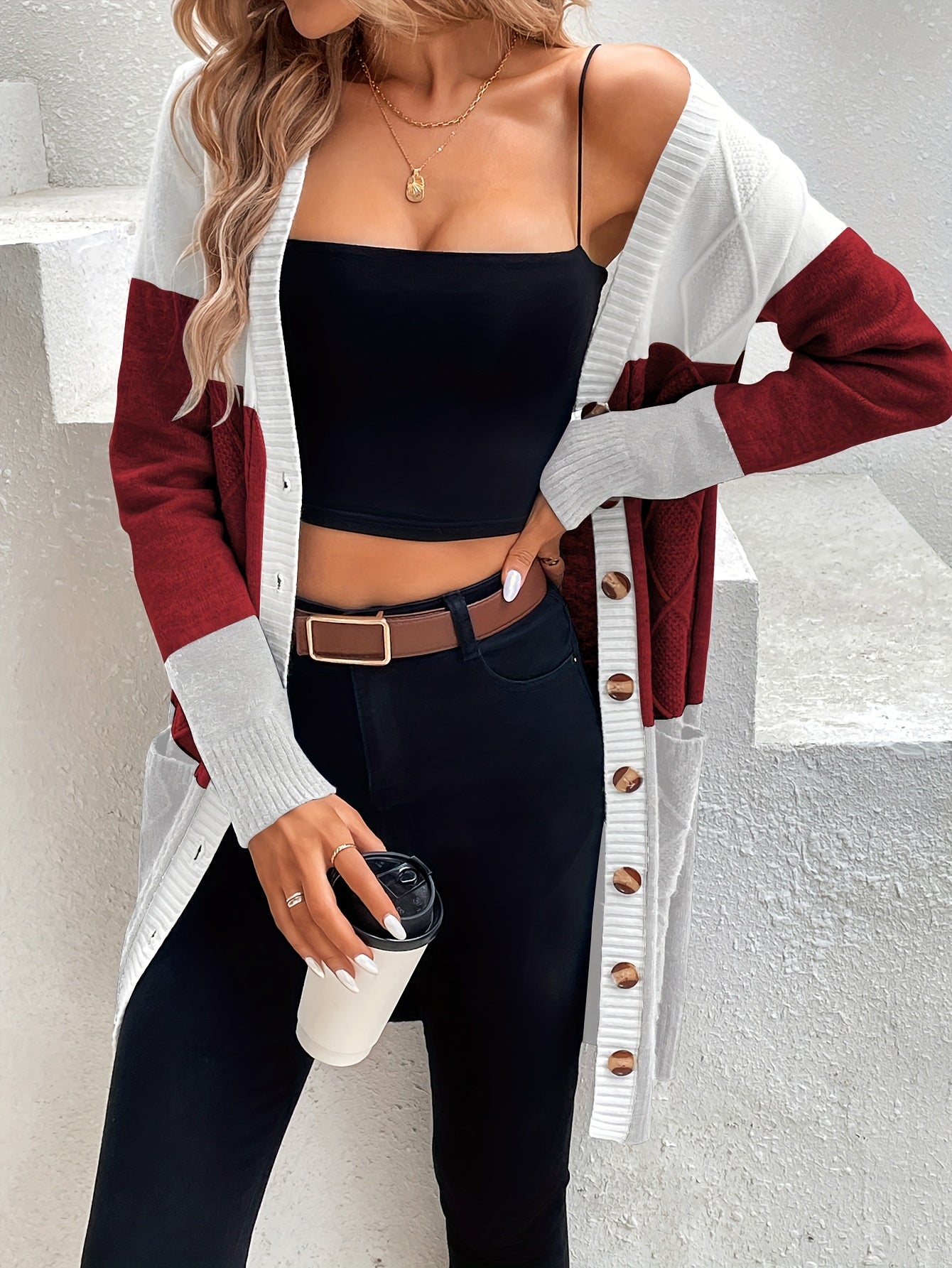 WW | Vielseitige Strickjacke mit langen Ärmeln