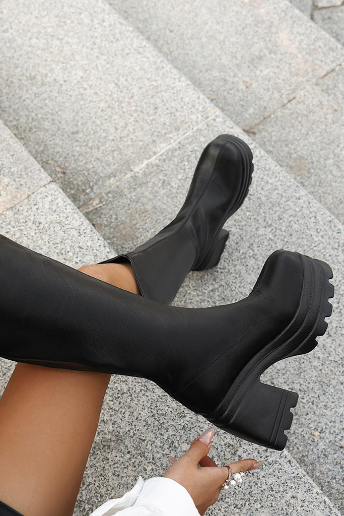 WW | Schwarze Kniehohe Plateau Stiefel Stilvoll & Bequem