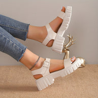 WW | Plateau Sandalen Stil