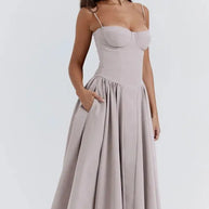 Midikleid in Korsettform