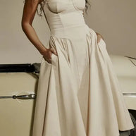 Midikleid in Korsettform