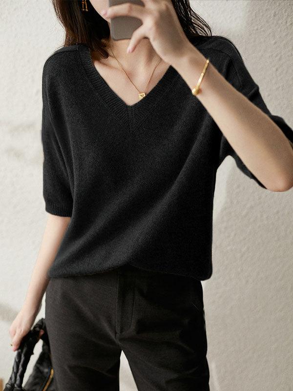 WW | Luxurious soft cashmere V-neck sweater for women