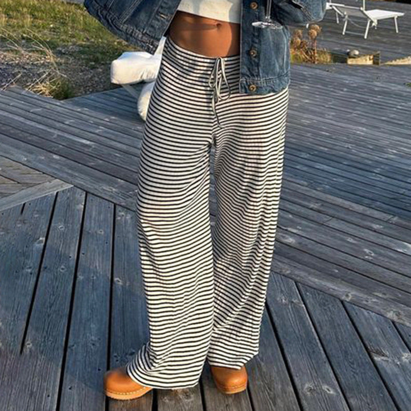 W&W Mode | Coole Gestreifte Hose Für Einen Frischen Look