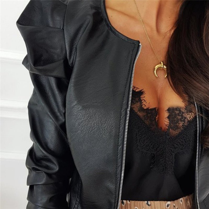 W&W Mode Jacket | Elegante kurze Jacke in Lederoptik für Damen