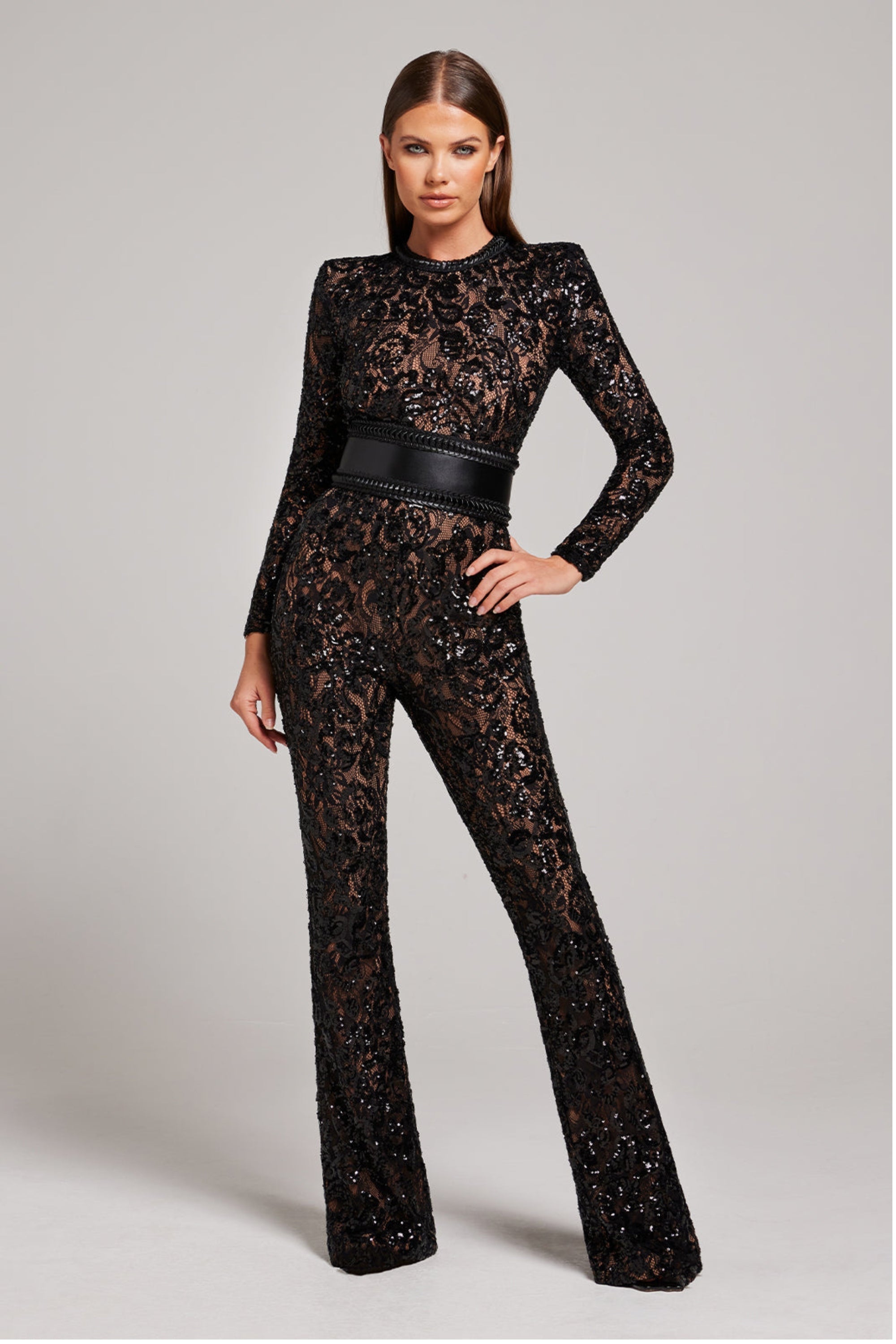 WW | Eleganter Spitzen-Chic-Jumpsuit